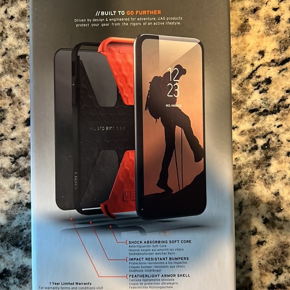 Urban Armor Gear- Phone case- iPhone 12 & 12 pro - Picture 3 of 3